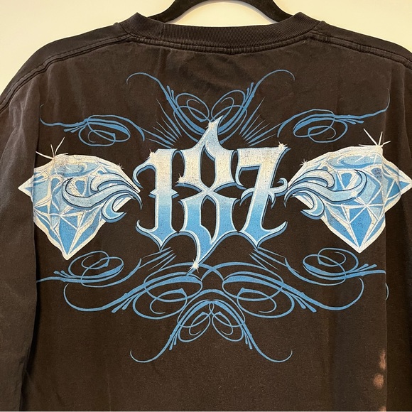 187 | Graphic Tee Shirt - Picture 11 of 16